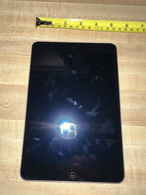 Apple Mini 2 16gb A1489 S# F9FPW4LEFCM5