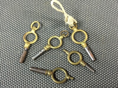 Lot De Montres Goussets Anciennes Et Clé - Pour Pièces Ou Restauration - Occasion Bon état