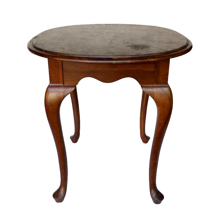 Mesa auxiliar vintage Ethan Allen de madera de cerezo estilo reina Ana patas ovalada Foto 2 de 4
