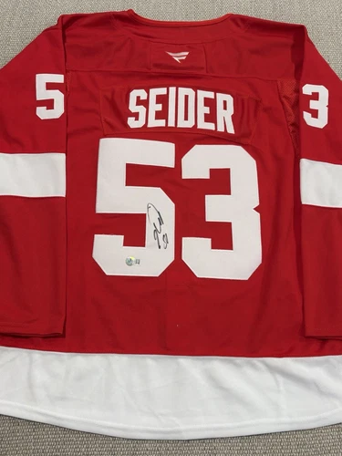 BECKETT COA MORITZ SEIDER Signed Autographed Detroit Red Wings Hockey Jersey