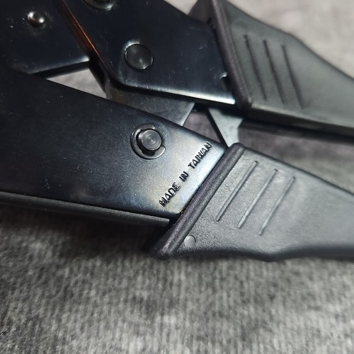 Connex Connector Corporation 3 Hex Ratcheting Crimper: .178, .128, .068 - Picture 5 of 9