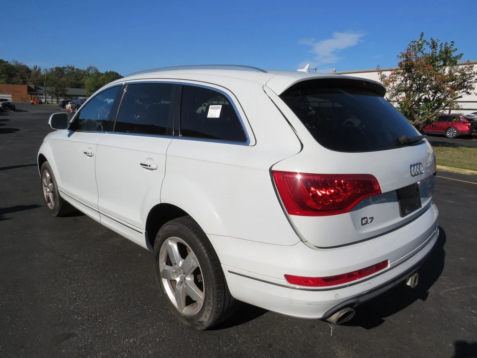 Audi Q7 2014 conjunto de bomba de combustible (3,0 l) (montado en tanque) OEM 4L0919087A Foto 4 de 4