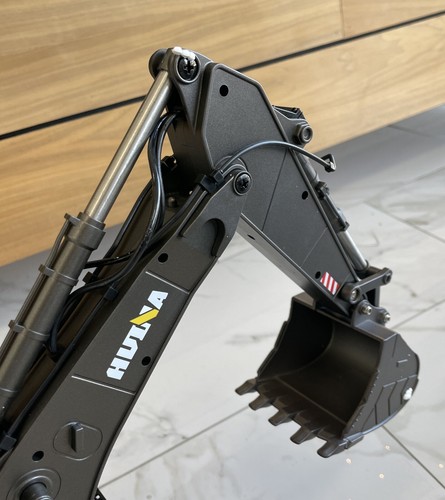 Véhicule de construction HUINA TOYS 1593 RC Excavator 2.4Ghz échelle 1:14 - NEUF - Photo 5 sur 7