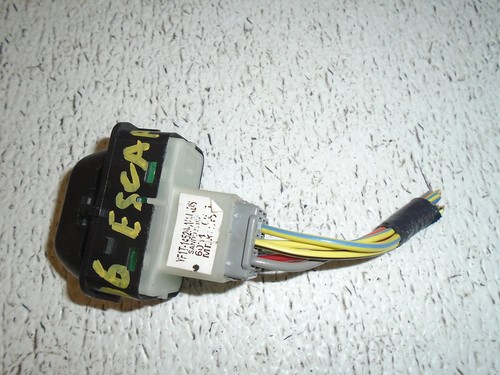 2006 Ford Escape Right Rear Window Switch - Picture 3 of 4