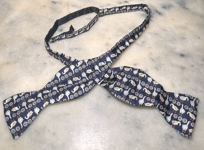 Vintage Tie Rack 100% Silk Birds Goose Geese Swan Self Tie Bow Tie Made In U.K.