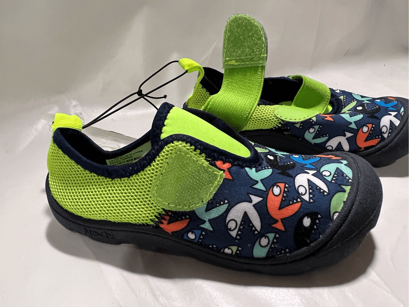 Newtz Toddler Unisex Kids Easy On/Off Water Shoes Size 910 eBay