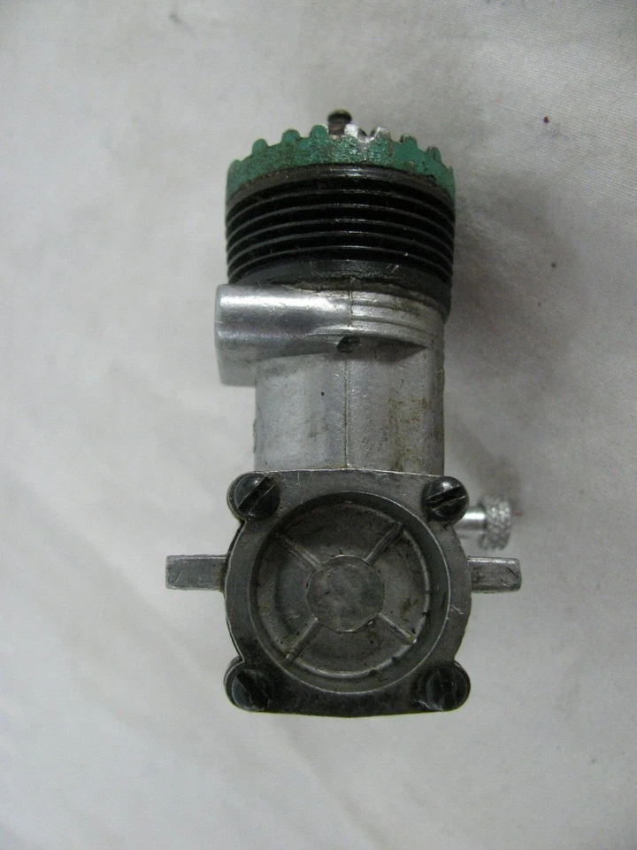 Vintage K&B Green Head Torpedo 15 Gas Nitro Glow Airplane Engine VG - Image 3 of 4