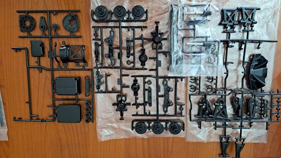 Tamiya TT-02 Ricambi Optionals Sterzo Cuscinetti Alluminio Carbonio - Immagine 3 di 4