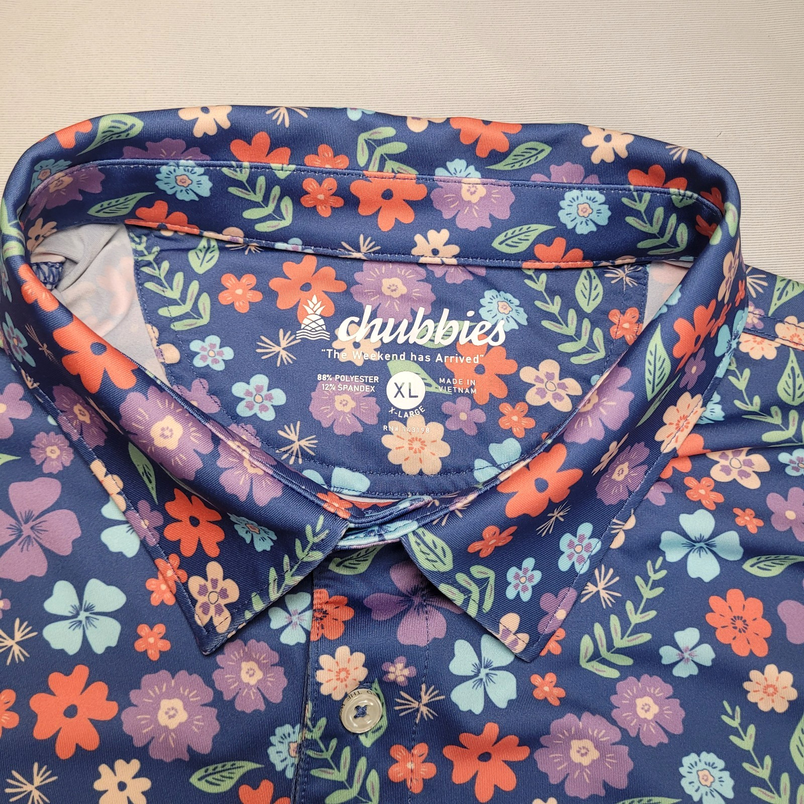 Chubbies Performance Weekend Floral Geometric Gol… - image 2