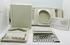 PAMPERED CHEF ULTIMATE MANDOLINE #1087 ~NWOB~