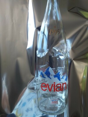 Bouteille Evian Collector 2001 - Neuve, Pleine Et Scellée - Goutte d