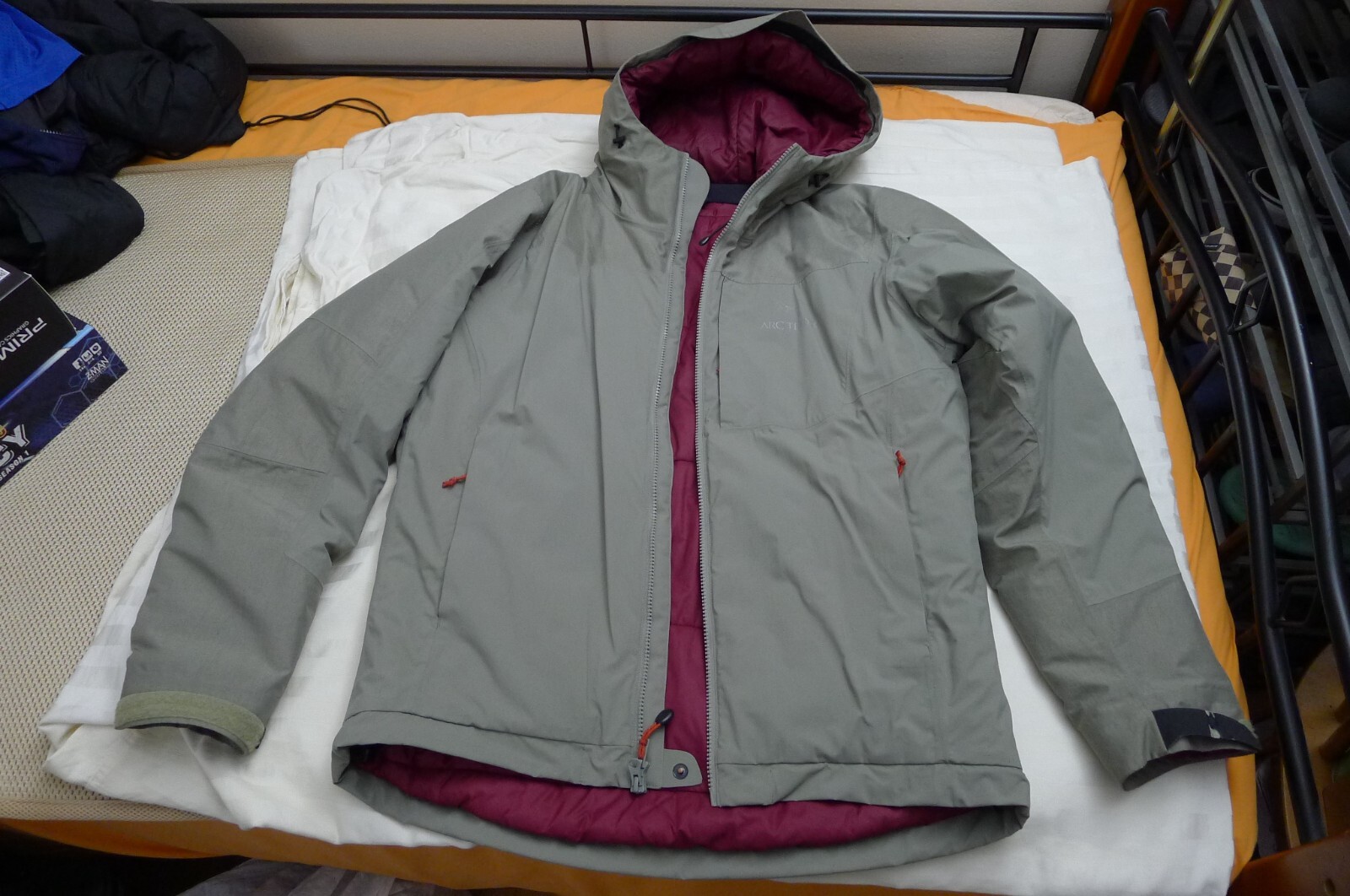 ARC'TERYX Giacca Arcteryx Kappa taglia M buone condizioni GRIGIO