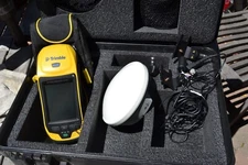 TRIMBLE GEO XH 3.5G 6000 GPS  GLONASS  FLOODLIGHT w CASE