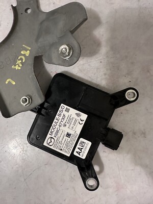 2017-20 MAZDA CX-5 BLIND SPOT SENSOR MODULE LH OEM KB8C-67Y30F | eBay