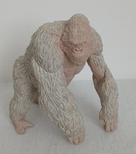 Rampage The Movie George Gorilla 4" Action Figure Canister Contact 2018