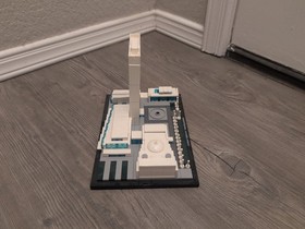 21018 LEGO Architecture United Nations Headquarters, Landmark Series, Retired