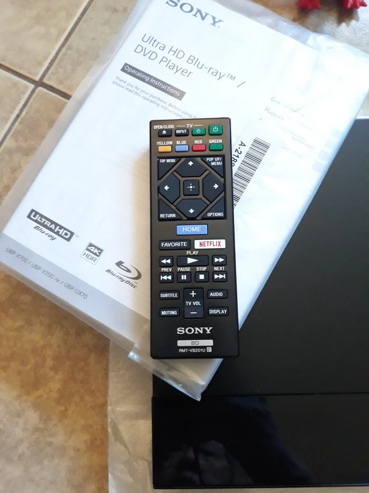 SONY [UBP-X700] 4K ULTRA HD BLU-RAY/REPRODUCTOR DE DVD/WIFI--TOTALMENTE NUEVO--CON MANUAL  Foto 2 de 4