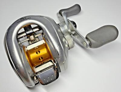 Shimano 07 Metanium Mg 6.2:1 Right Hand Baitcasting Reel Used Japan