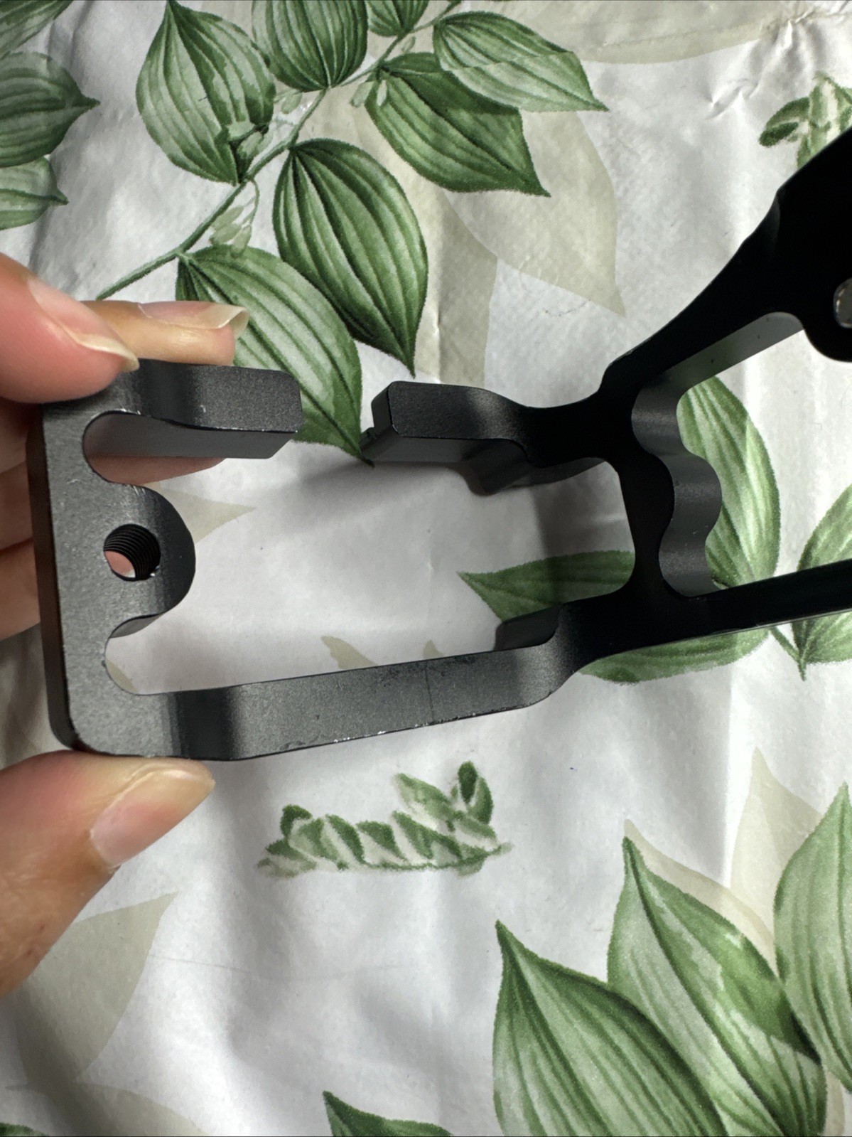 Vertical L- Bracket F6DL image 2