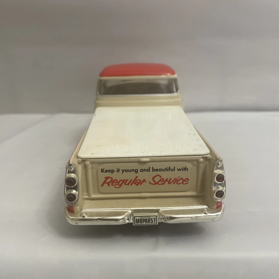 SPEC CAST - MOPAR PARTS 1957 DODGE SWEPTSIDE PICKUP TRUCK - 1/25 DIECAST BANK - Image 4 of 4
