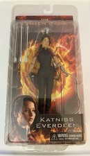 NECA 2012 THE HUNGER GAMES KATNISS EVERDEEN ACTION FIGURE NEW IN PACKAGE