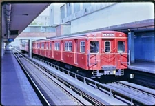 TTC Toronto Transit Subway @ Union Station Platform - c1972 35mm