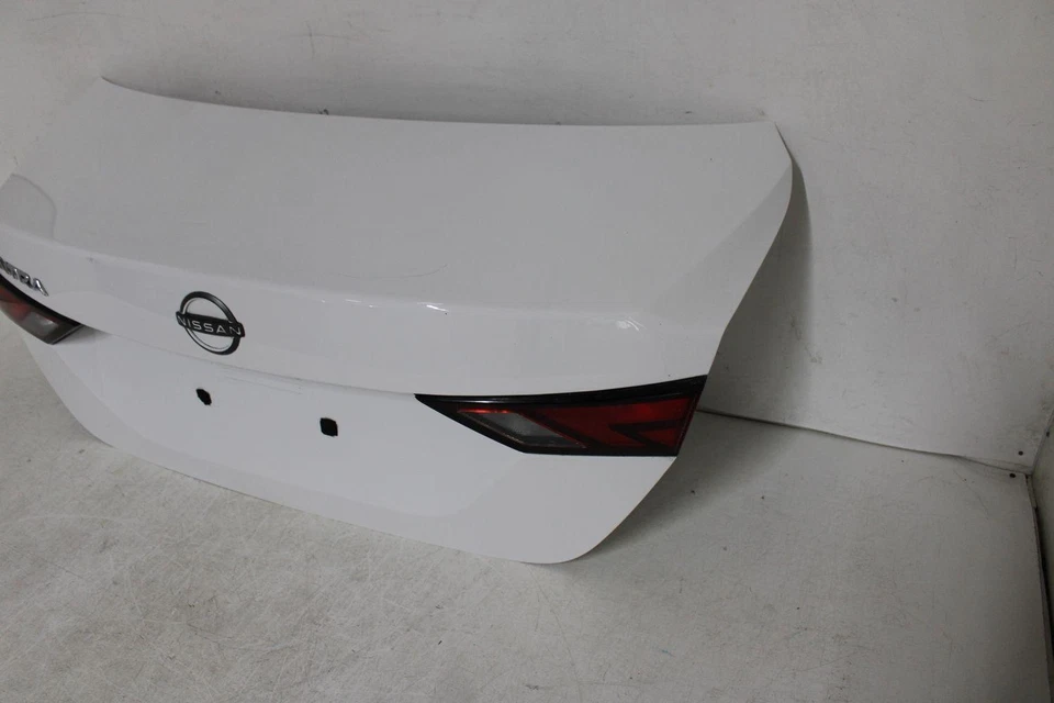 2020-2024 NISSAN SENTRA Trunk/decklid Pearl Whitesr (spo) Surround View Camera - Изображение 2 из 4