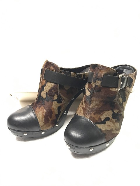 pony hair clogs