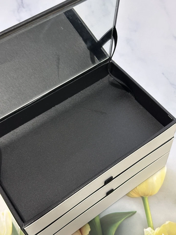 Chanel Make Up box Beaute Beauty Makeup White Box Jewelry Storage Vanity Box - Image 3 of 4