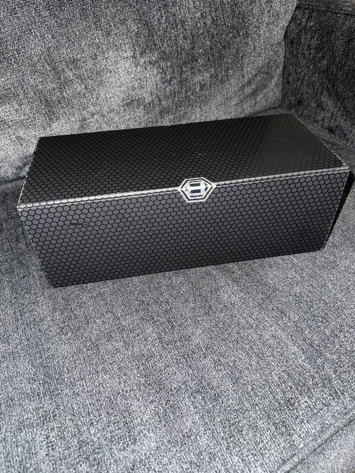 Bettinardi x MONOPOLY Golden Parachute Driver Headcover - Nuevo (Sellado en Caja) Foto 3 de 4