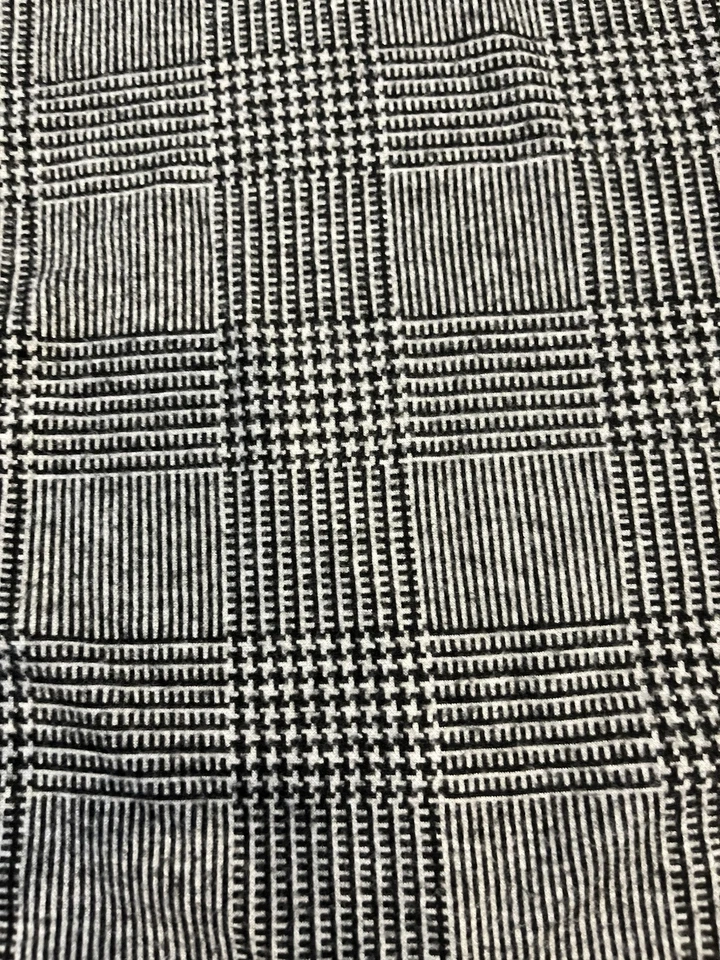 Женская шелковая серая и черная блузка-доломан с узором большого размера размер M август - Изображение 3 из 4