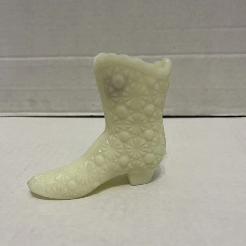 Vtg Fenton Custard Lime Uranium Glass Tall Boot Daisy Button Shoe Glows
