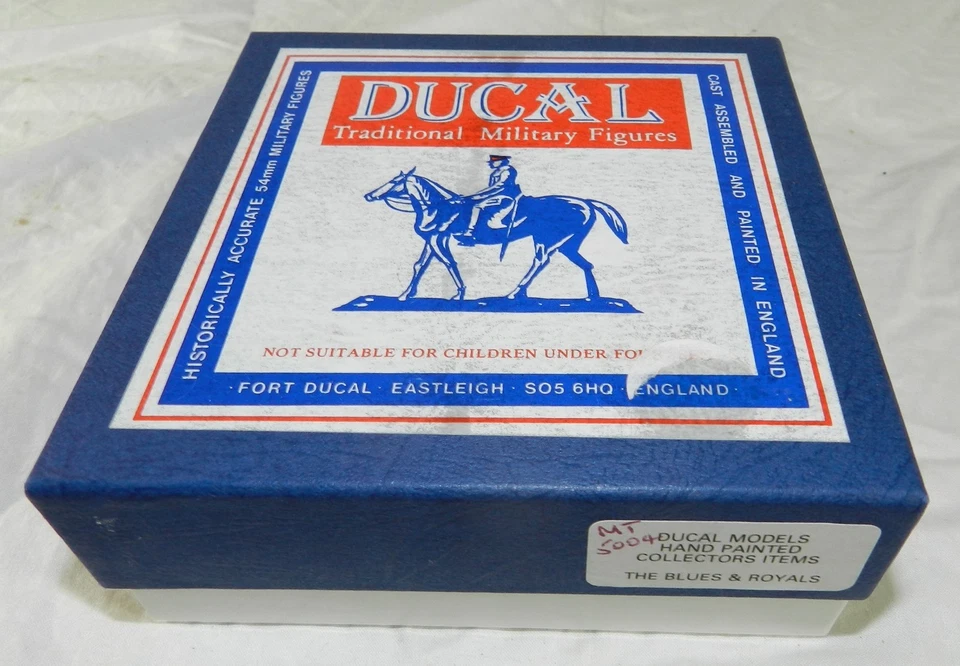 Ducal Models MT5004 - The Blues & Royals - con caja - 88 mm de alto Foto 2 de 4