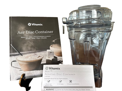 Vitamix VM0190 Aer Disc Container & recipe booklet