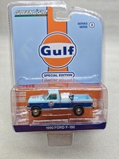 Green Light 1:64 Gulf Special Edition 2 1990 Ford F-150 with fuel tank