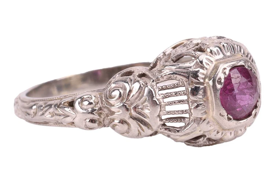 Antiguo anillo de vestir rubí de diseño foliado - oro blanco de 18 quilates - talla: UK K / EU 50 Foto 3 de 4