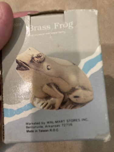 Brass Frog Figurine 1 1/2 Inch - Picture 6 of 7
