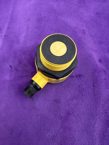Banner T30UXDAQ8 U-Gage Ultrasonic Proximity Sensor - Picture 7 of 8