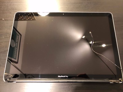 Macbook Pro (15-Zoll, Early 2011) Display Clamshell Glossy Gebrauchsspuren 15,4 