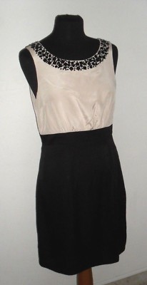BESONDERES ELEGANTES KLEID H&M Gr. 38 EUR 42 ITA MIT APPLIKATIONEN SCHNÄPPCHEN