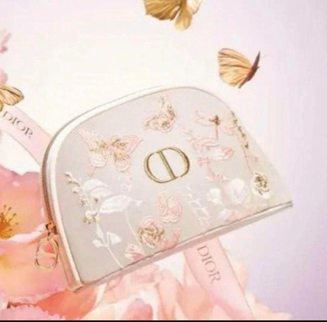 Pochette maquillage Christian Dior nouveauté 2025 fête des mères cadeau limité