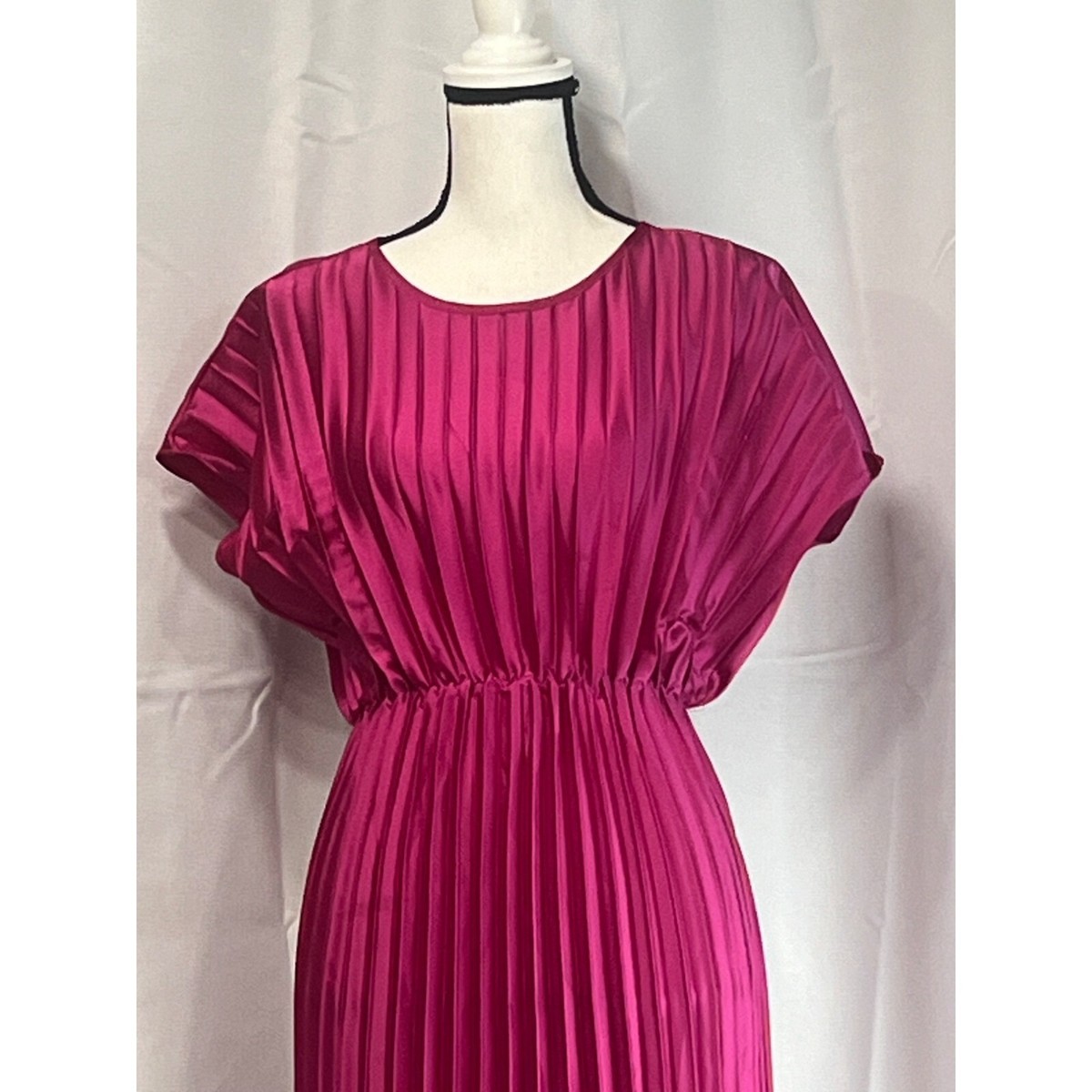knee length dresses for ladies Olive One Shoulder Pleated Satin Midi Dress – AX Paris main image 0