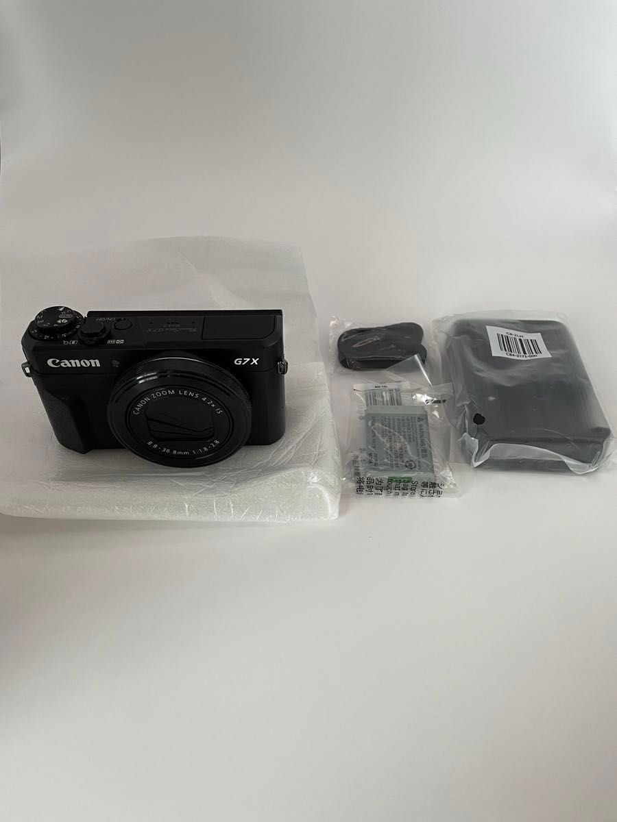 Canon PowerShot G7X Mark II Compact Digital Camera Black in Canon PowerShot G7X Mark II Compact Digital Camera Black in