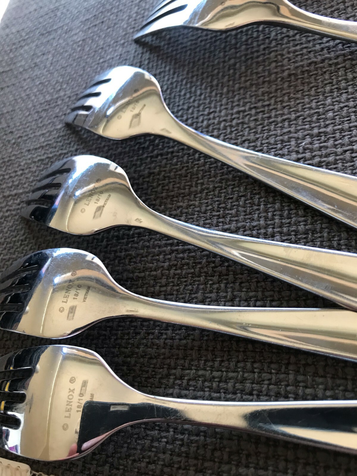  Lenox SCULPT Stainless Flatware 18/10-4 place settings--20 Pcs. Excellent 