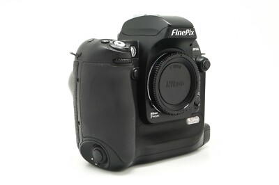 FUJIFILM 富士フイルム FinePix S3 PRO ニコンFマウント Fujifilm FinePix S3 Pro 12.9MP Nikon F Mount Digital Camera Body