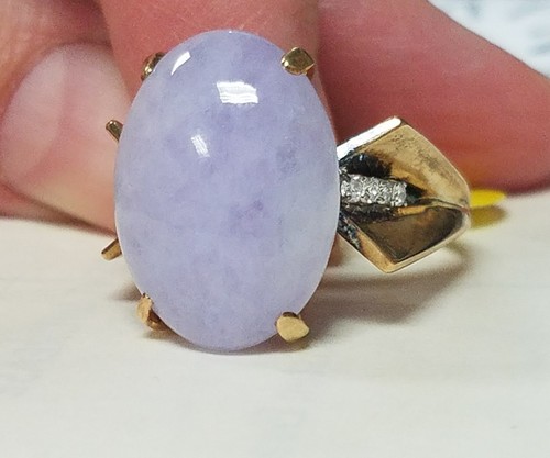 Estate 14k Lavender Jade and Diamond Ring