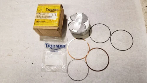 Triumph Motor-Kolben & Kolbensätze für Motorrad & Roller