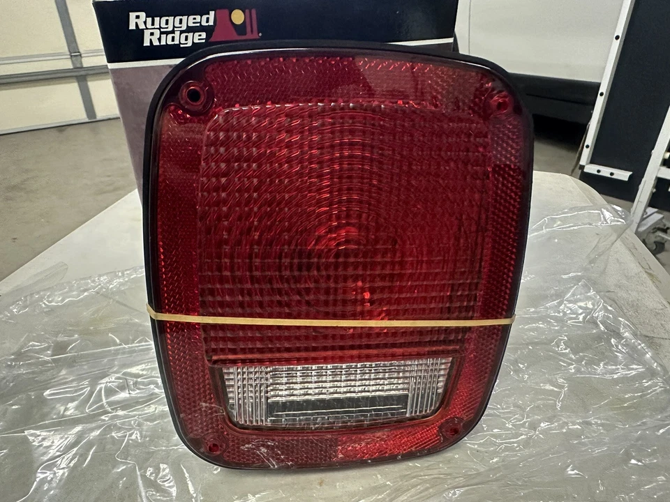 Conjunto de luz trasera derecha 5758254 12403.08 NUEVO Foto 2 de 4