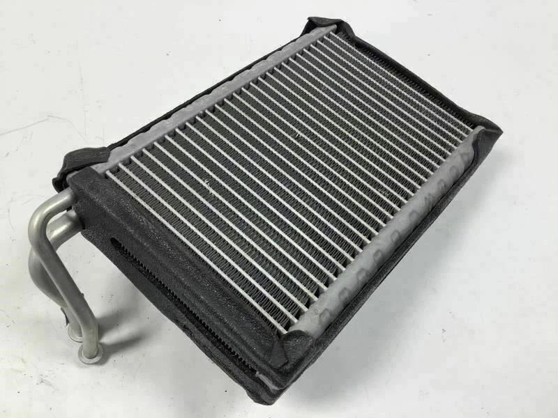 2008 年道奇 GRAND CARAVAN 空调变频器加热器 Radiator 前核心 原始设备制造商 + — 第 3/4 张图片