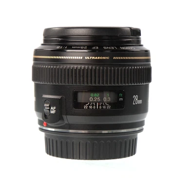 Canon EF 28mm f/1.8 USM Wide-Angle Prime Lens - Image 1 of 4